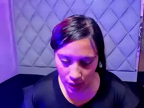 CarlaWhatson18 online show from September 2025 12:55:01 PM