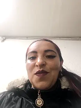 Alisson Stonee online show from May 2026 01:53:01 AM