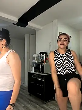 Alisson Stonee online show from April 2026 10:22:02 PM