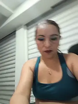 Alisson Stonee online show from May 2026 09:22:02 PM
