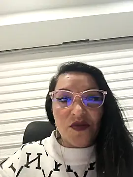 Alisson Stonee online show from February 2026 10:40:01 PM