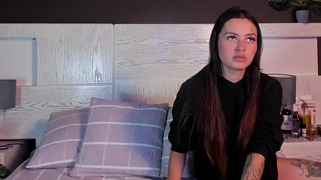 Camila Nyx online show from November 2025 10:29:01 AM