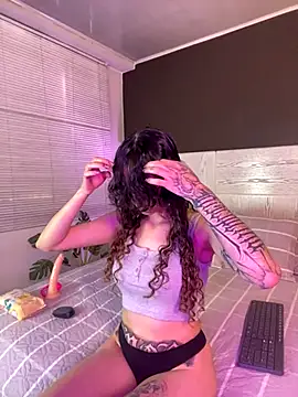 Camila Nyx online show from November 2025 01:16:02 PM