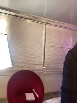 Camila Nyx online show from December 2025 02:08:02 PM