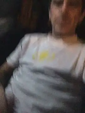 tiago1981pt online show from October 2025 08:42:01 PM