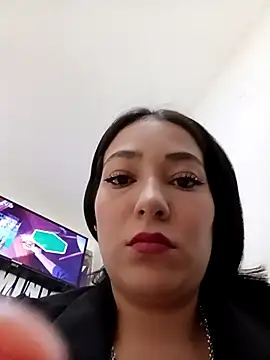  Luna-1 online show from February 2026 12:17:02 PM