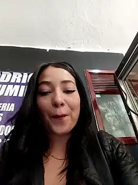  Luna-1 online show from October 2025 03:12:01 PM