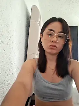 Snapshot of Akane24 chatting on October 2025 04:41:02 PM Akane24 online show from October 2025 04:41:02 PM