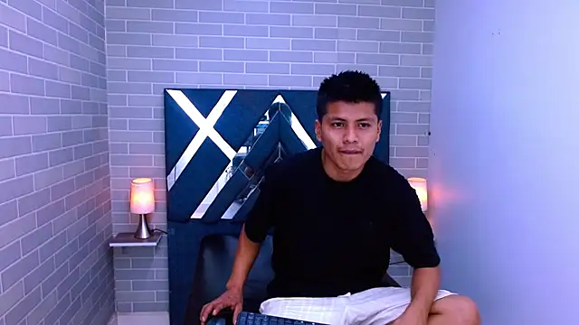 marcus hans  online show from November 2025 05:02:01 PM