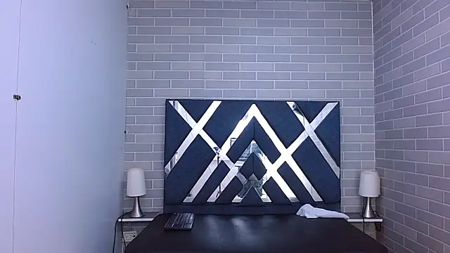 marcus hans  online show from October 2025 11:56:01 AM
