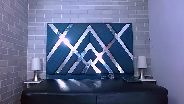 marcus hans  online show from November 2025 06:22:02 PM