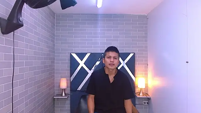 marcus hans  online show from November 2025 01:04:02 PM