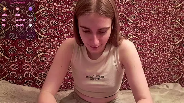 Snapshot of ivetabloom chatting on November 2025 08:03:01 PM ivetabloom online show from November 2025 08:03:01 PM