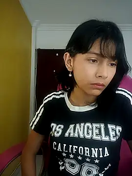 xoxo milk online show from November 2025 03:49:02 PM