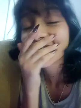 xoxo milk online show from November 2025 08:14:02 PM