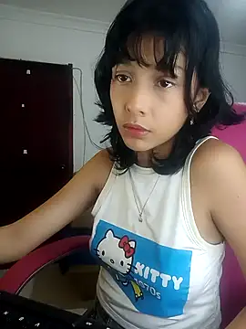 xoxo milk online show from October 2025 03:56:02 PM