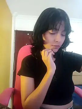 xoxo milk online show from October 2025 04:15:02 PM