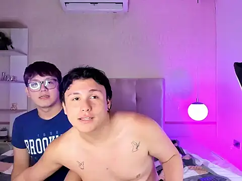 Boy2Boy Aheat online show from October 2025 03:46:02 PM