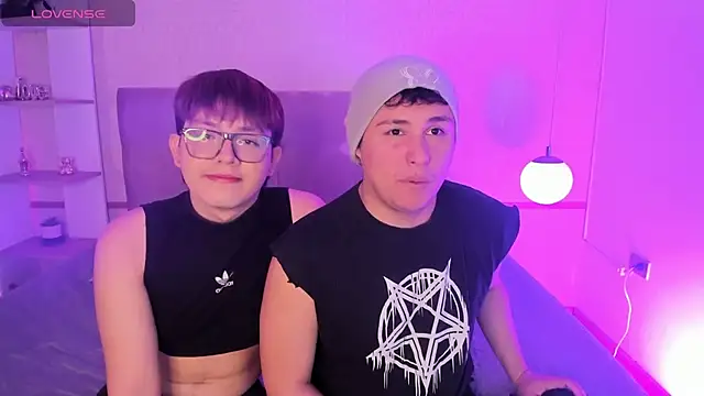 Boy2Boy Aheat online show from October 2025 12:28:01 PM