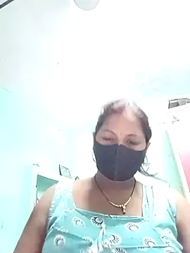 Snapshot of School_medam chatting on September 2025 12:05:02 AM School medam online show from September 2025 12:05:02 AM