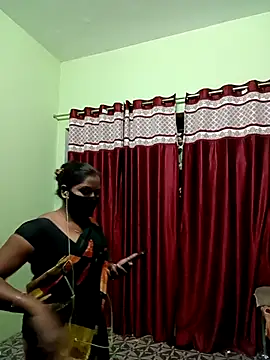 Snapshot of School_medam chatting on November 2025 05:34:01 PM School medam online show from November 2025 05:34:01 PM