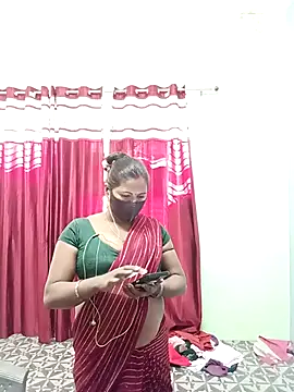 Snapshot of School_medam chatting on November 2025 08:18:02 AM School medam online show from November 2025 08:18:02 AM