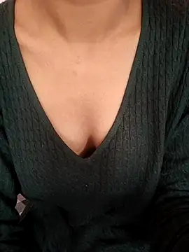 anayahotty online show from October 2025 04:55:02 AM