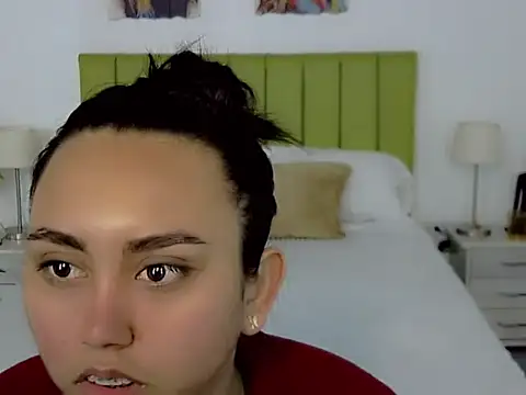Celeste Monserrath online show from October 2025 12:13:01 PM