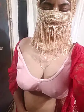 Snapshot of Shazfairy chatting on December 2025 09:48:02 PM Shazfairy online show from December 2025 09:48:02 PM