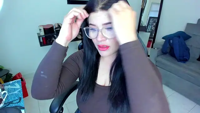 Miel 82 online show from October 2025 11:07:01 AM