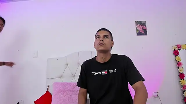 celestederek online show from November 2025 02:00:02 PM