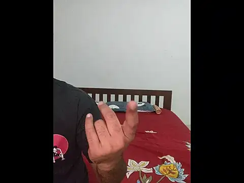 hotestfantasy online show from November 2025 06:34:01 PM