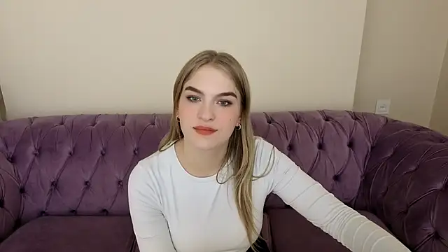 AlinaLiii online show from March 2026 08:36:01 PM