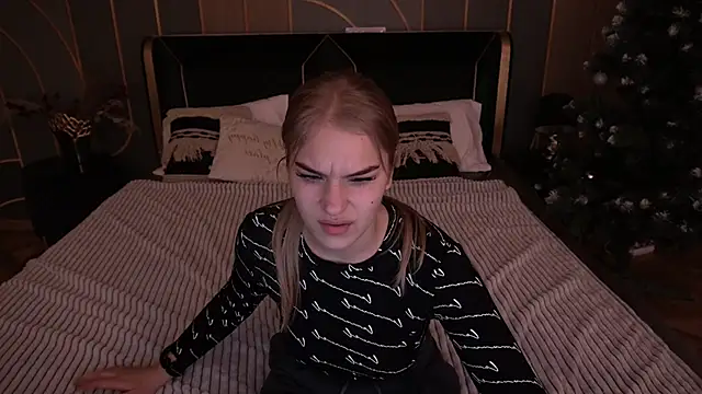 AlinaLiii online show from January 2026 06:39:02 AM