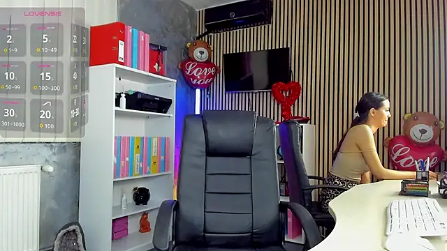 OfficeGirls online show from June 2026 06:07:02 PM