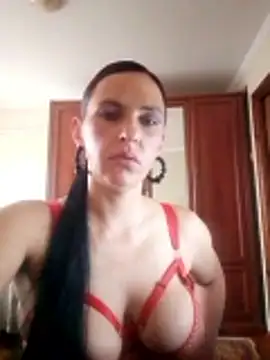 LaraDiva7799 online show from November 2025 01:04:02 PM