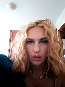LaraDiva7799 online show from October 2025 08:19:02 AM