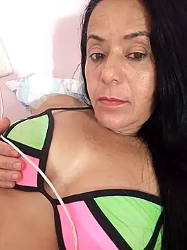 lucineia7 online show from April 2026 05:31:02 AM