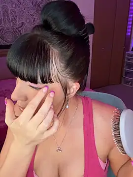 MaciiMayy online show from March 2026 08:10:02 PM