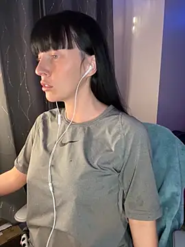 MaciiMayy online show from May 2026 02:15:01 AM