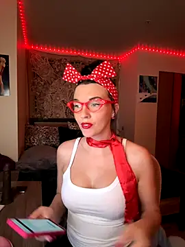 MaciiMayy online show from December 2025 12:10:02 AM