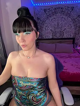 MaciiMayy online show from April 2026 01:45:01 AM