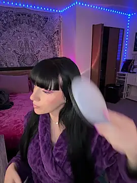 MaciiMayy online show from March 2026 07:23:02 PM