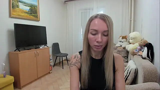 AlisiaCat online show from April 2026 10:06:01 AM