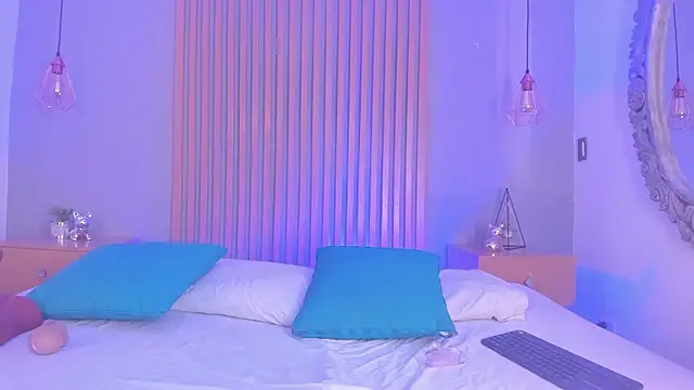 miia blaze online show from March 2026 01:04:02 PM