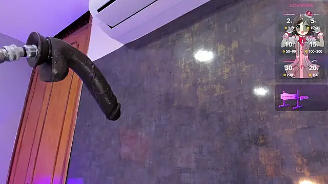 mia celezte online show from April 2026 12:01:01 PM