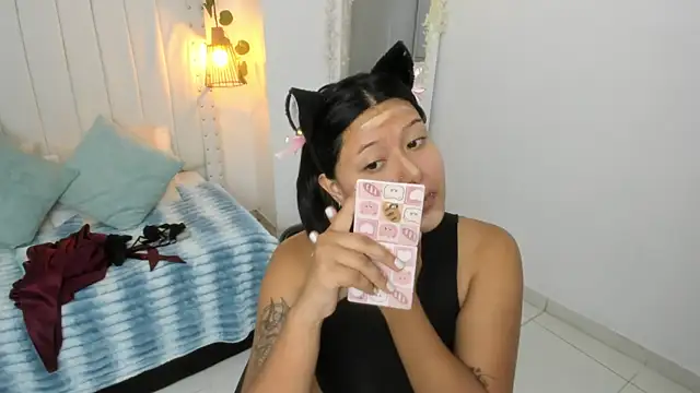 mayukim online show from November 2025 11:14:02 AM