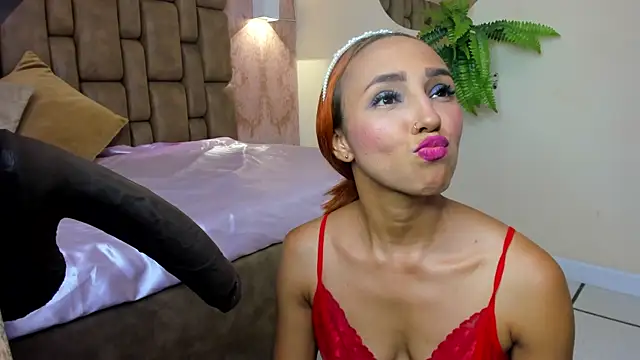 Kelseyfoxy  online show from October 2025 07:51:01 PM