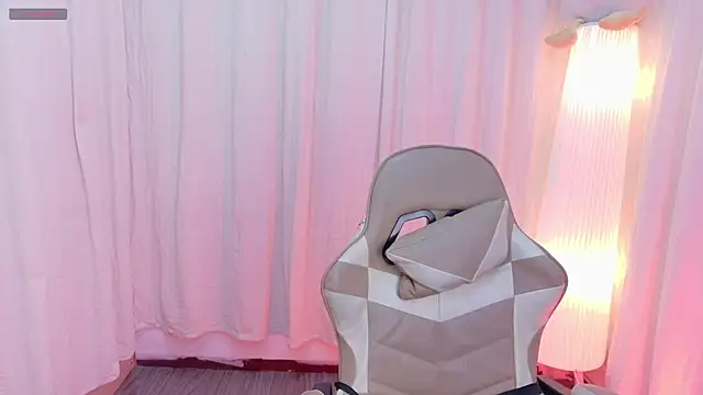 kehlannis  online show from November 2025 08:23:02 PM