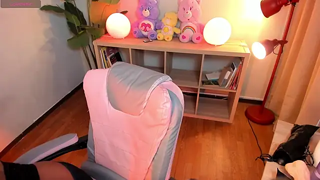 kehlannis  online show from March 2026 08:05:02 PM